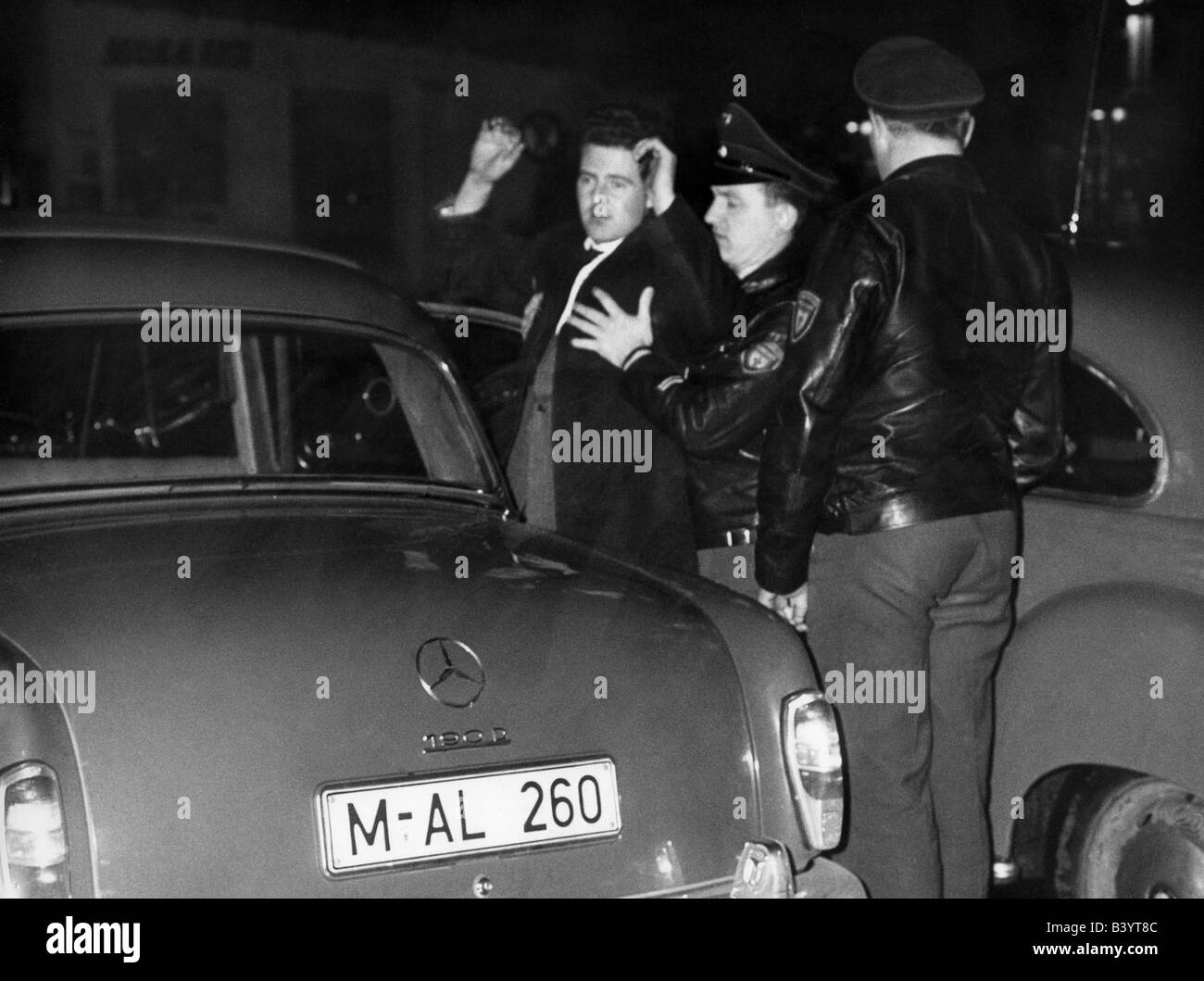 1960s police officers hi-res stock photography and images - Alamy