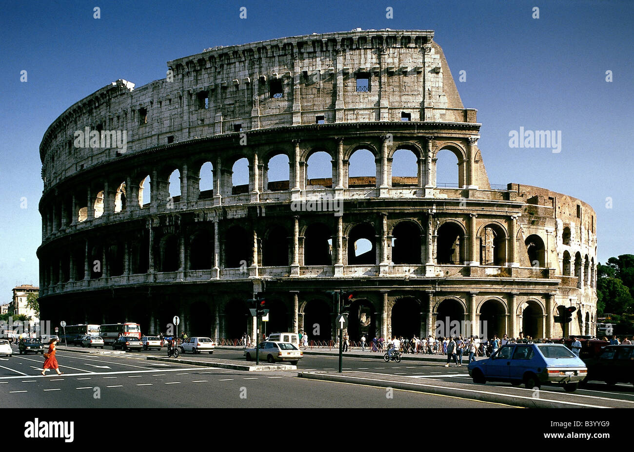 geography / travel, Italy, Rome, colosseum (Amphitheatrum Flavium), 79 AD opened by emperor Vespasian, exterior view, ruin, gladiator fights (munera), Colosseum, Coliseo, Colosseo, amphitheatre, antiquity, Roman empire, UNESCO World Heritage Site,  , Stock Photo