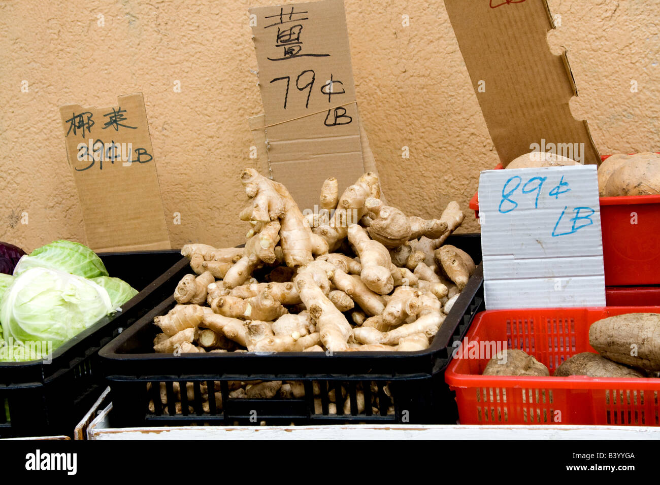 Raw ginger root for sale at an outdoors market Stock Photo Alamy