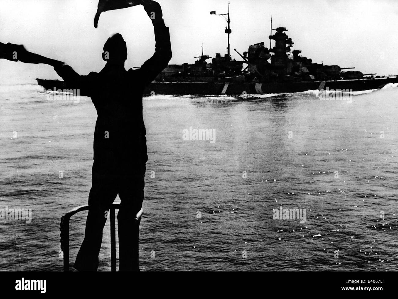 events, Second World War / WWII, naval warfare, German battleship 'Bismarck' leaving Gdynia, 18.5.1941, Stock Photo