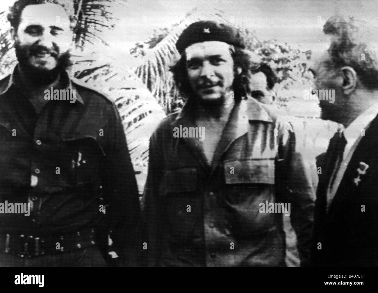 Guevara Serna, Ernesto "Che", 14.5.1928 - 9.10.1967, Argentinian revolutionary, with Fidel Castro, Anastas Mikojkan, Soviet embassy, Havanna, Cuba, 5.2.1960, Stock Photo