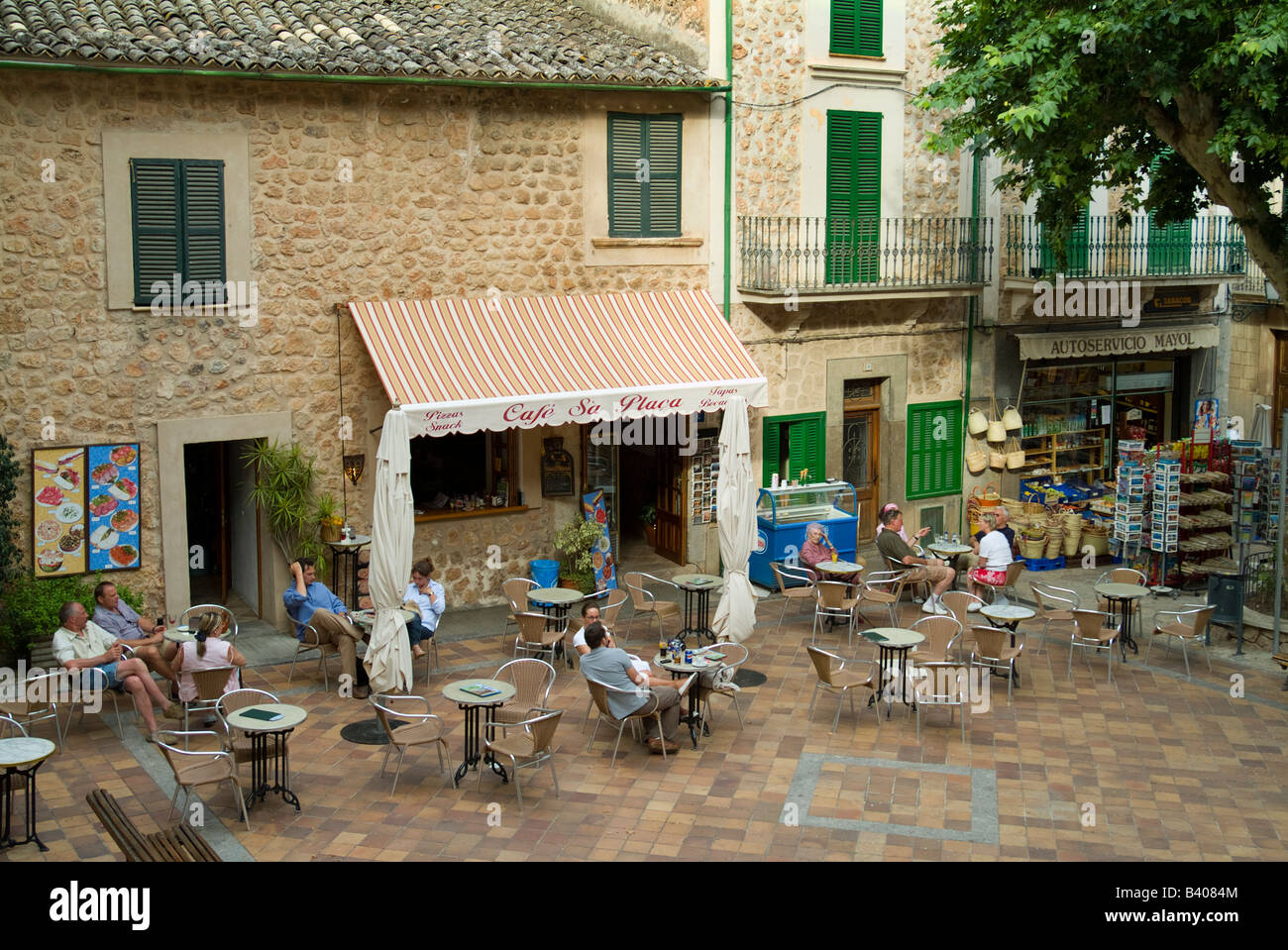 Main square, Fornalutx, Mallorca, Baleares, Spain Stock Photo