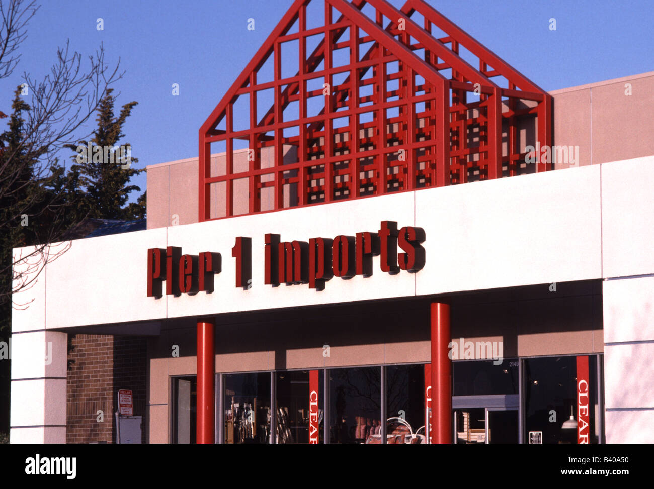 Pier 1 Imports store in California USA Stock Photo Alamy