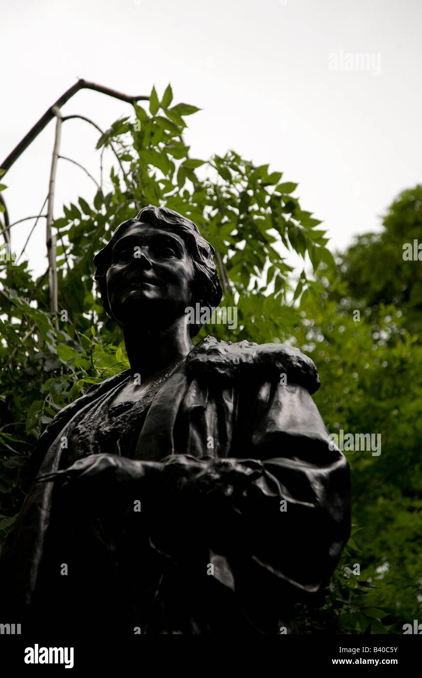The statue of Emmaline Pankhurst, the Edwardian campaigner for women's rights. Stock Photo