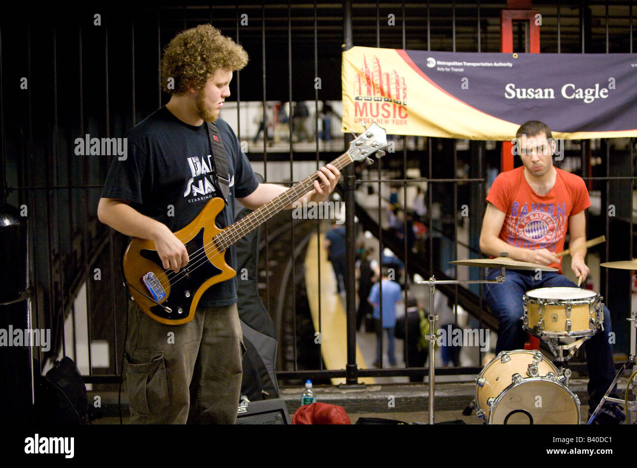 Susan Cagle and group are MUNY performers in the subway and train stations contributing to the music culture of New York City Stock Photo