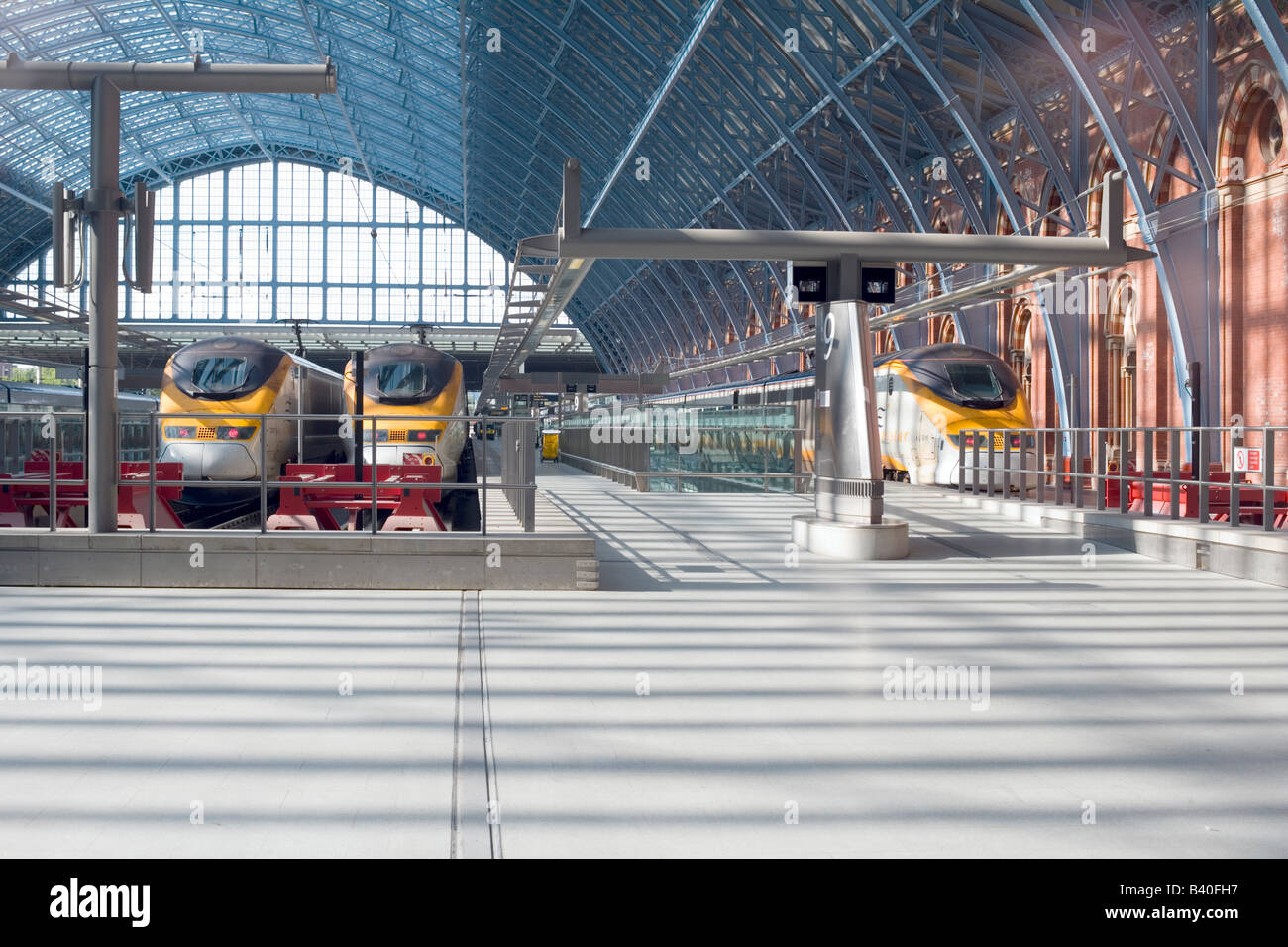 International rail transport hi res stock photography and images Alamy