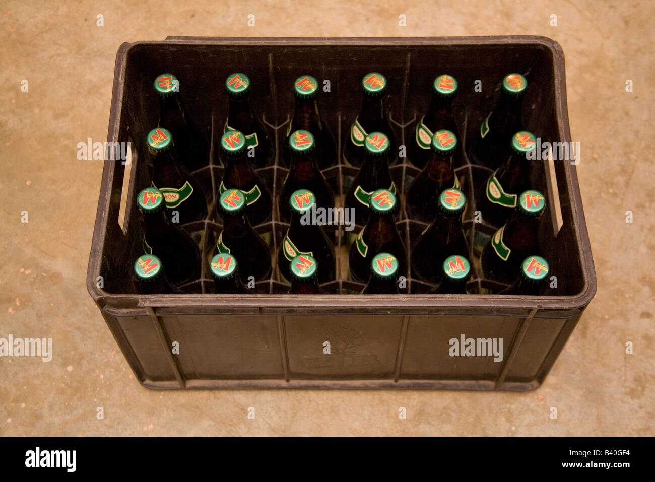 Crate of beer hires stock photography and images Alamy