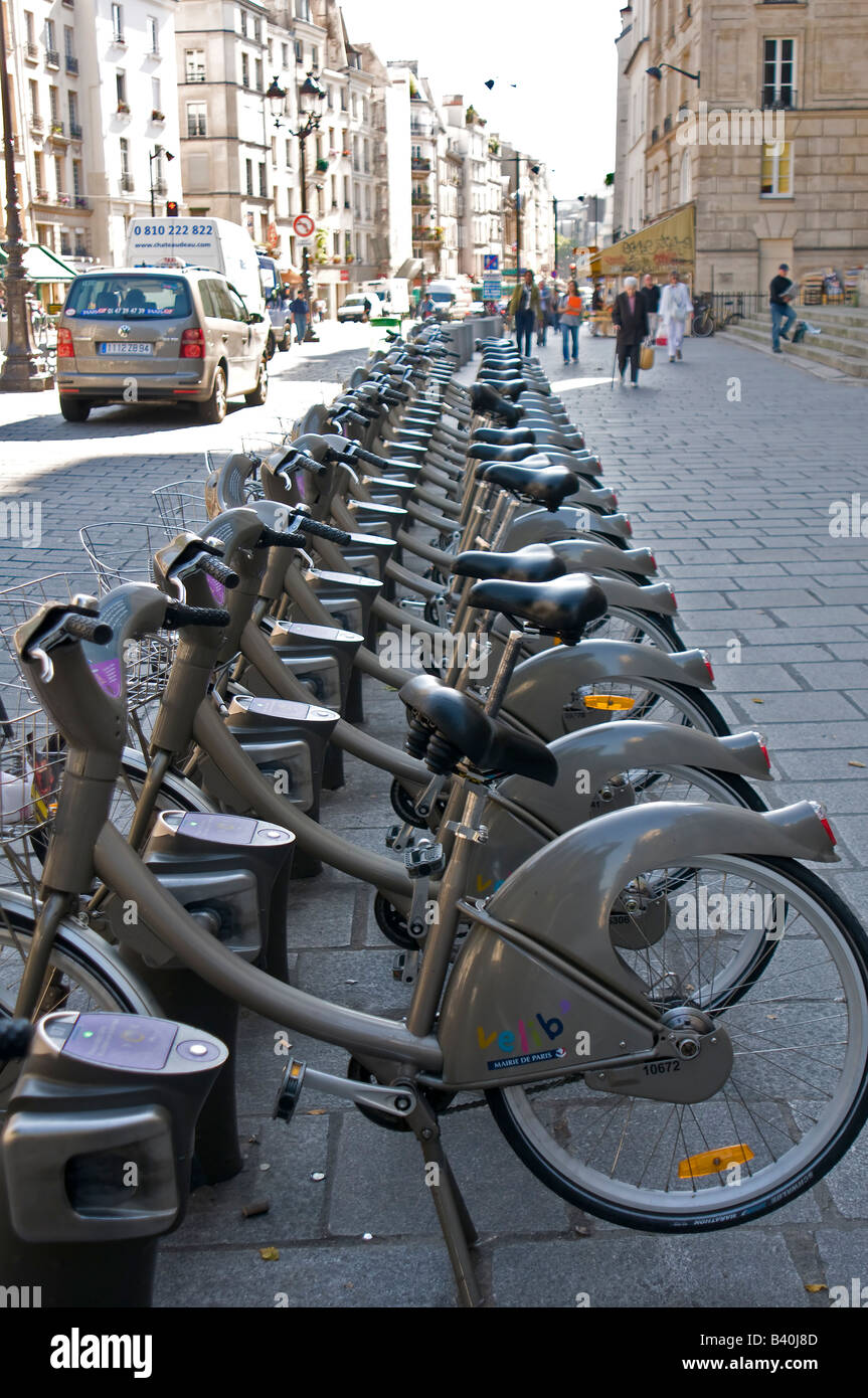 Bicycles rent in Paris Stock Photo Alamy