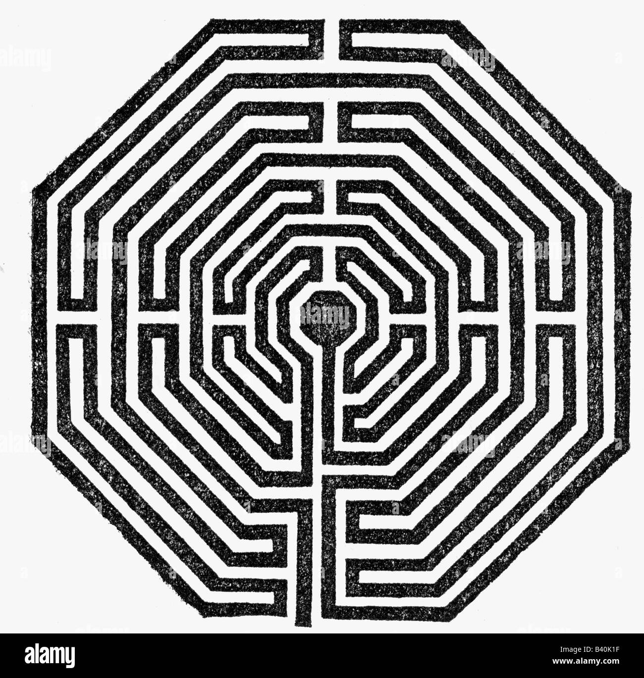 architecture, labyrinth, cathedral Notre Dame in Saint Quinten, layed