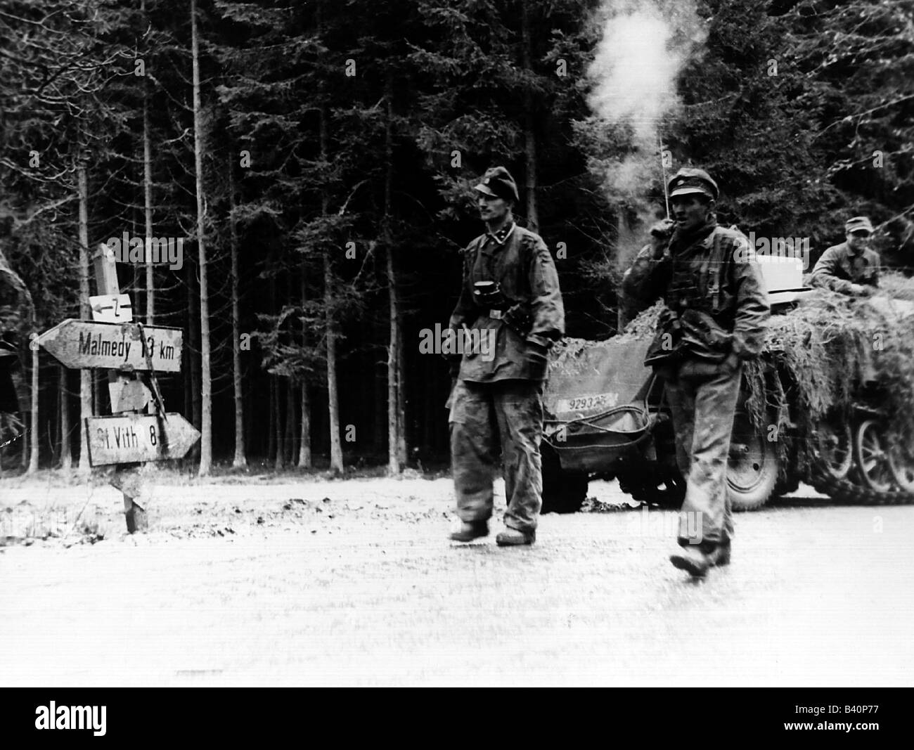 events, Second World War / WWII, Belgium, Battle of the Bulge, German advance 16.-27.12.1944, vanguard of the Kampfgruppe Peiper 13 km before Malmedy, 17.12.1944, Stock Photo