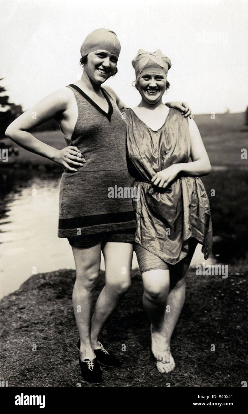Bathing suit 1920s hi-res stock photography and images - Alamy