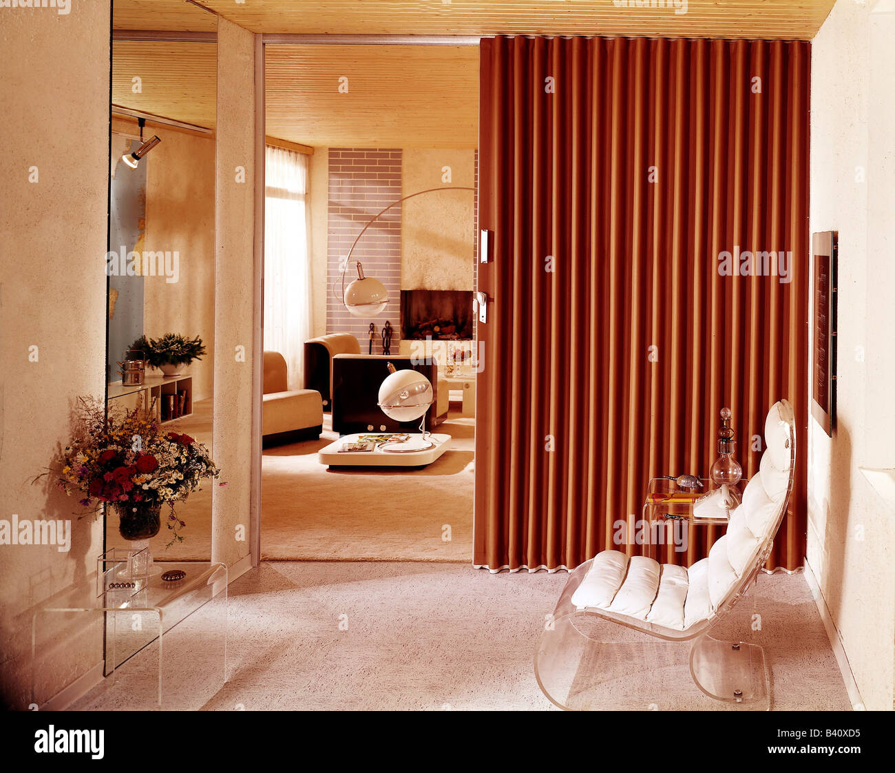 1970s living room hi-res stock photography and images - Alamy
