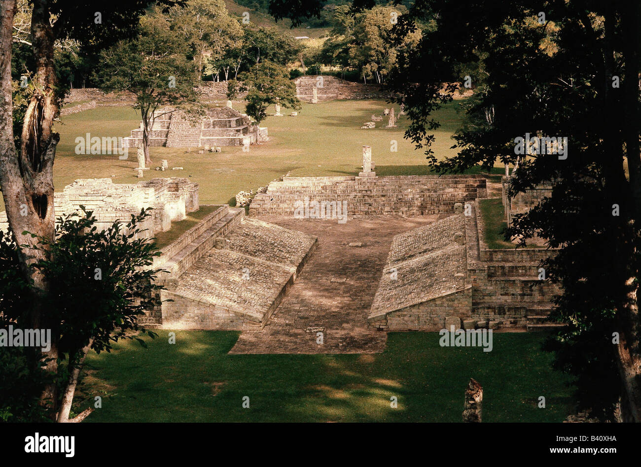 geography / travel, Honduras, Copan, Maya town around 1000 BC - 9th century AD, ball playground, architecture, archaeology, America, Central America, Mayas, Latin-American Indians, ruins, square of worship, UNESCO, World Heritage Site, historical, historic, ancient, latin american, CEAM, 20th century, Stock Photo