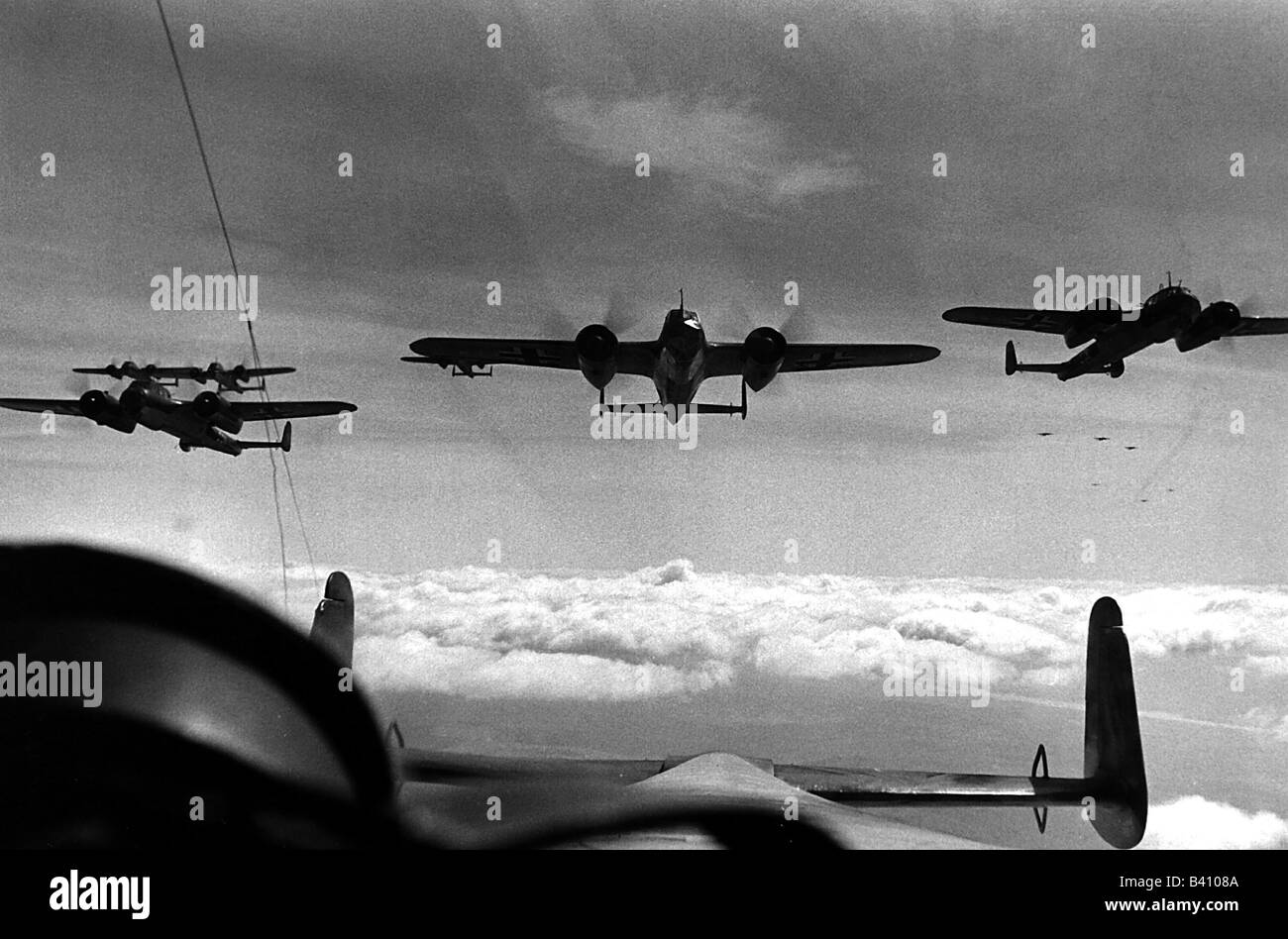 events, Second World War / WWII, aerial warfare, England, German bombers Dornier Do 17 over the clouds, summer 1940, Do-17, Do17, bomber, wing, flying, 20th century, historic, historical, Battle of Britain, Luftwaffe, Wehrmacht, Germany, Great Britain, Third Reich, plane, planes, 1940s, Stock Photo