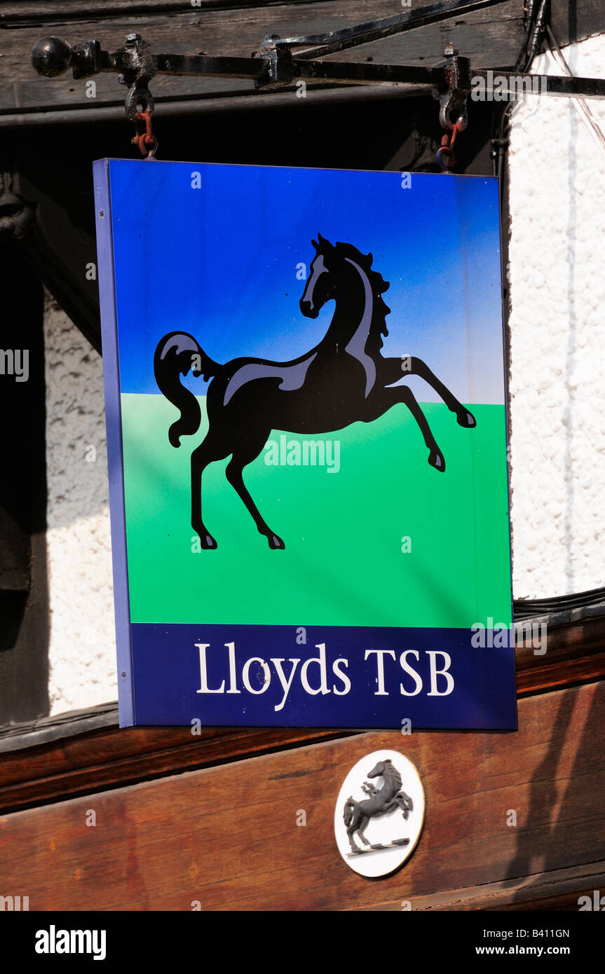 Swinging Lloyds TSB bank sign ancient timbered framed building Stock Photo