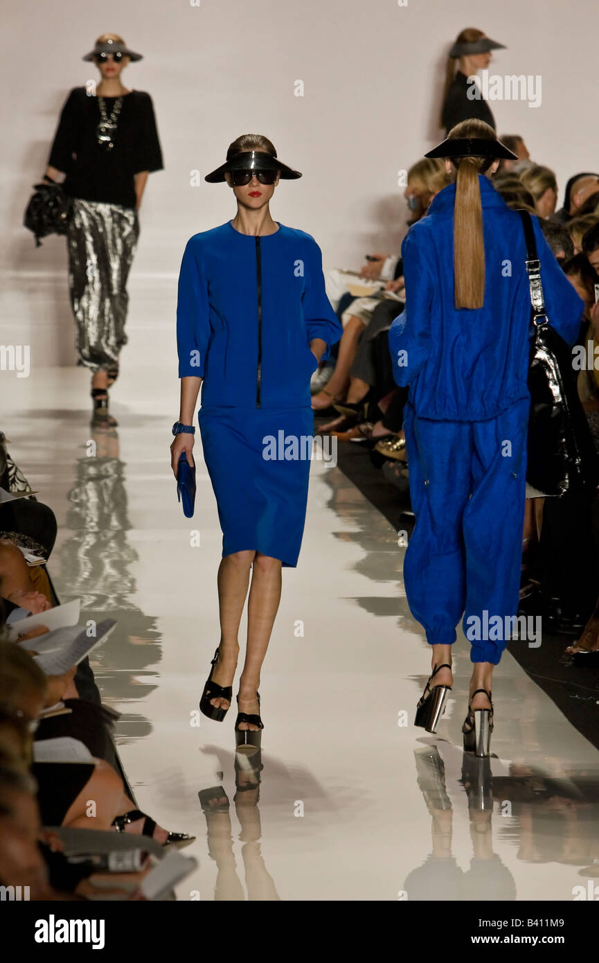 Michael Kors presents Spring &  Summer 2009 Women's & Men's ready to wear collection. Stock Photo