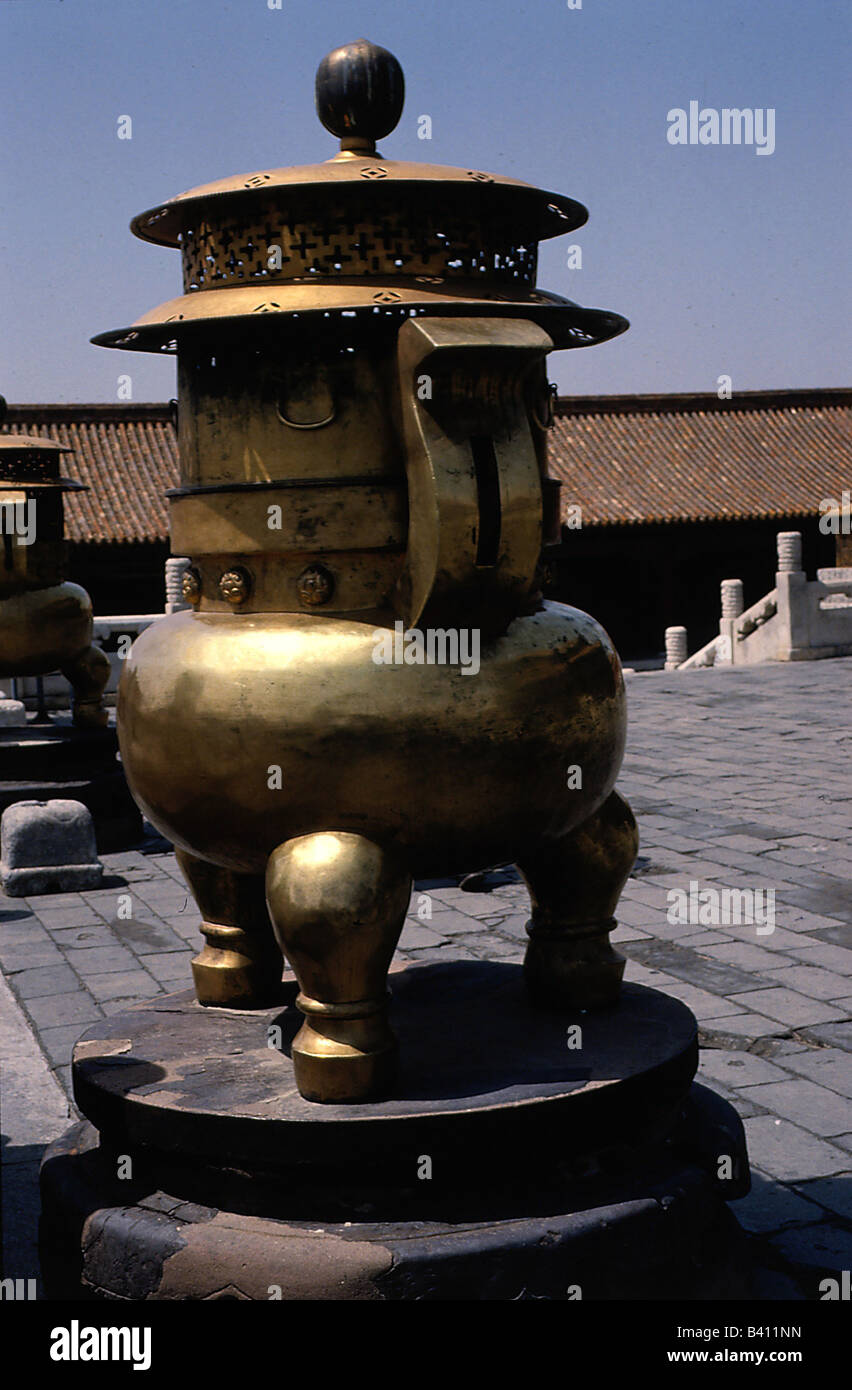 geography / travel, China, Beijing, emperor's palace, great incense burner, brass, UNESCO World Cultural Heritage Site / Sites, Stock Photo
