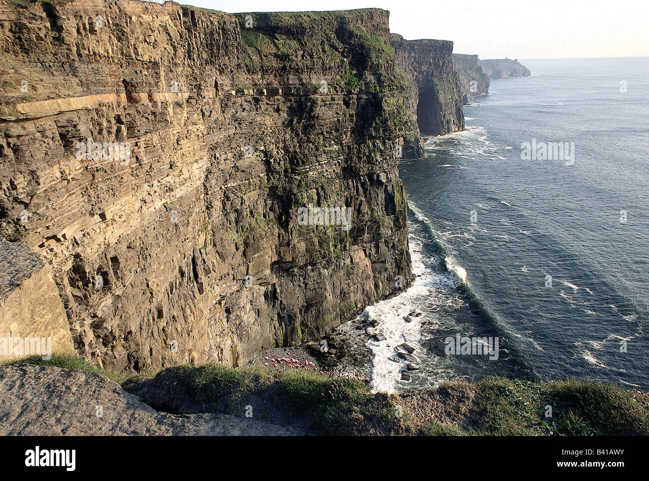 geography / travel, Ireland, County Clare, west coast, coastline, Cliffs of Moher, view point Branaunmore, Stockeen Cliff, steep Stock Photo