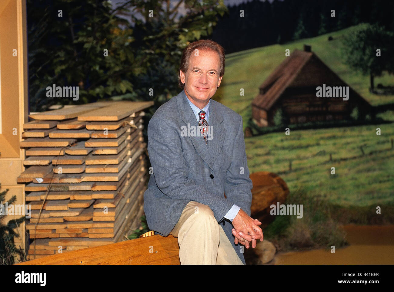 Schautzer, Max, * 14.8.1940, Austrian moderator, half length, in