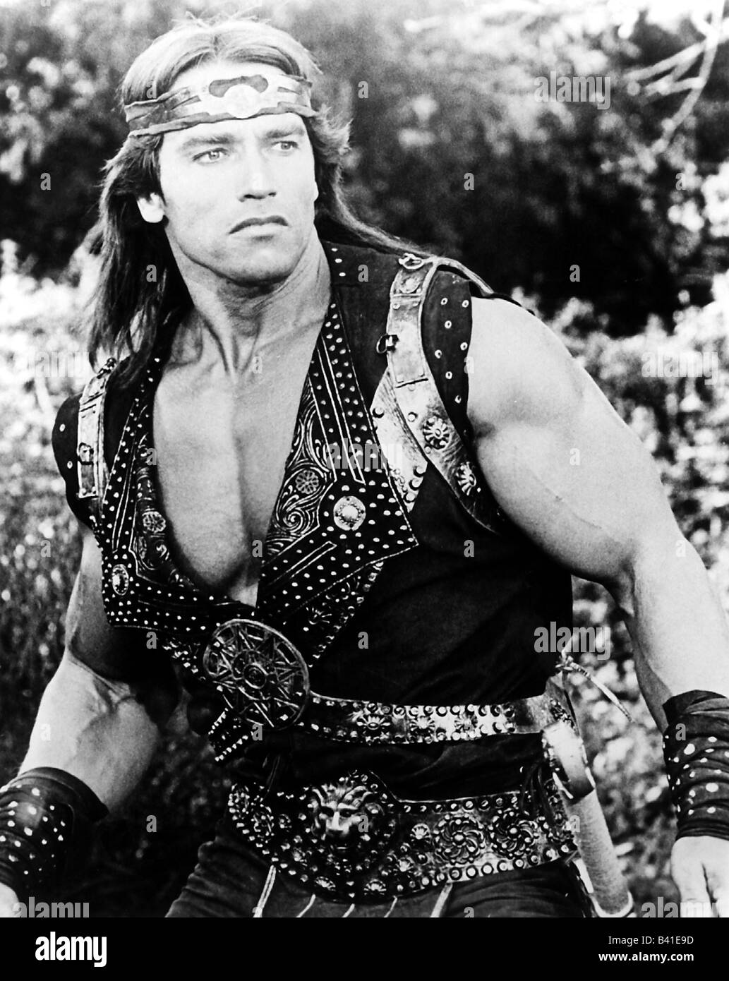 Schwarzenegger, Arnold, * 30.7.1947, Austrian actor, half length, as 'Conan', early 1980s, Stock Photo