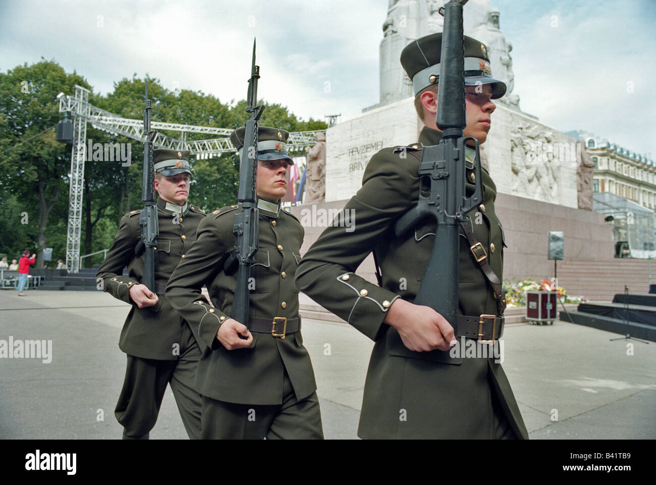 Honour guard sculpture hi-res stock photography and images - Alamy