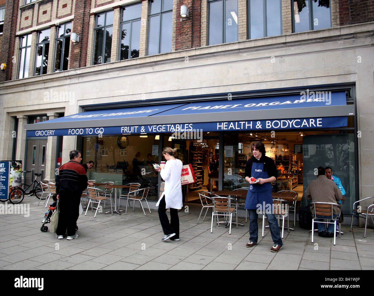 planet-organic-food-health-products-shop-in-islington-london-stock