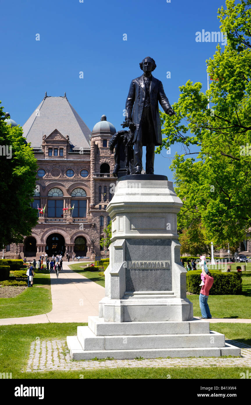 Statue of Sir John MacDonald in Queen's Park, Toronto Stock Photo Alamy