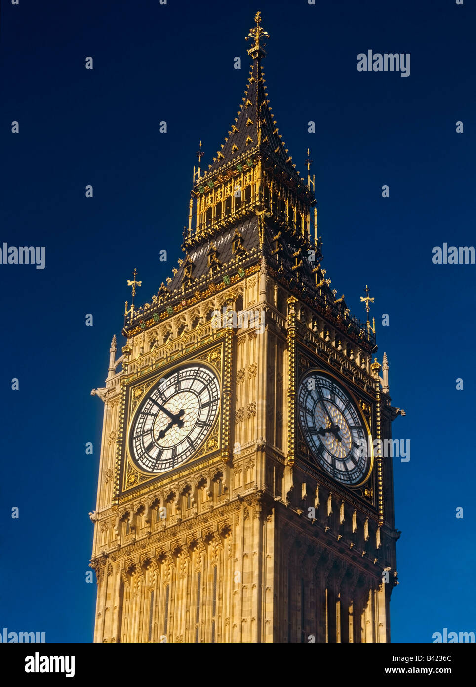 BIG BEN Clock Tower Clock Face time at 7.53 am Big Ben Houses of