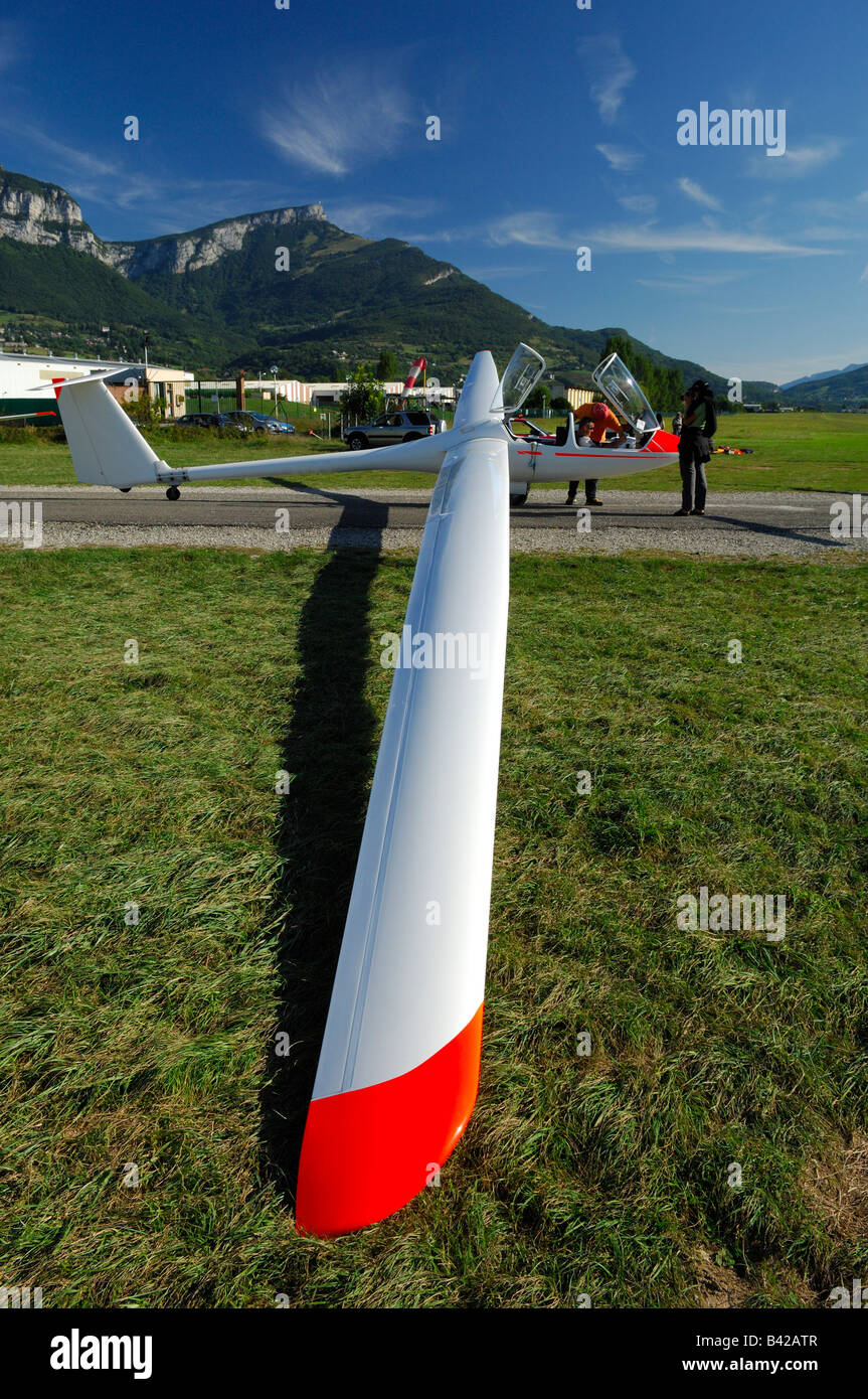 A glider ASH-25 ready to taking off on a french airfield in French Savoy Alps - France Stock Photo