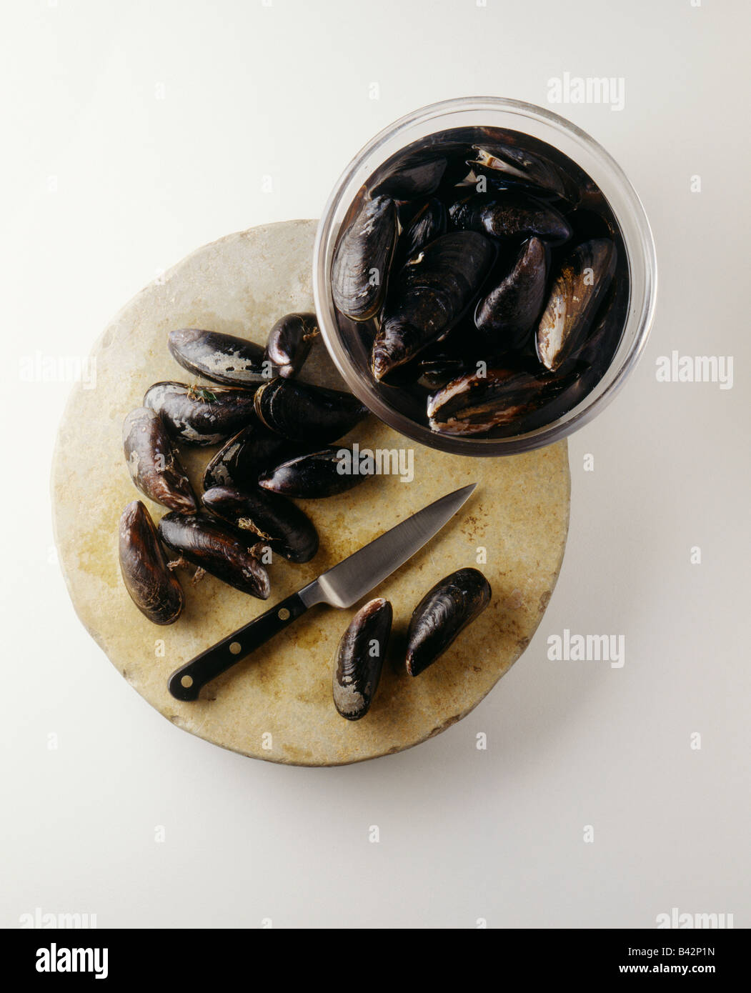 Mussel dip hires stock photography and images Alamy