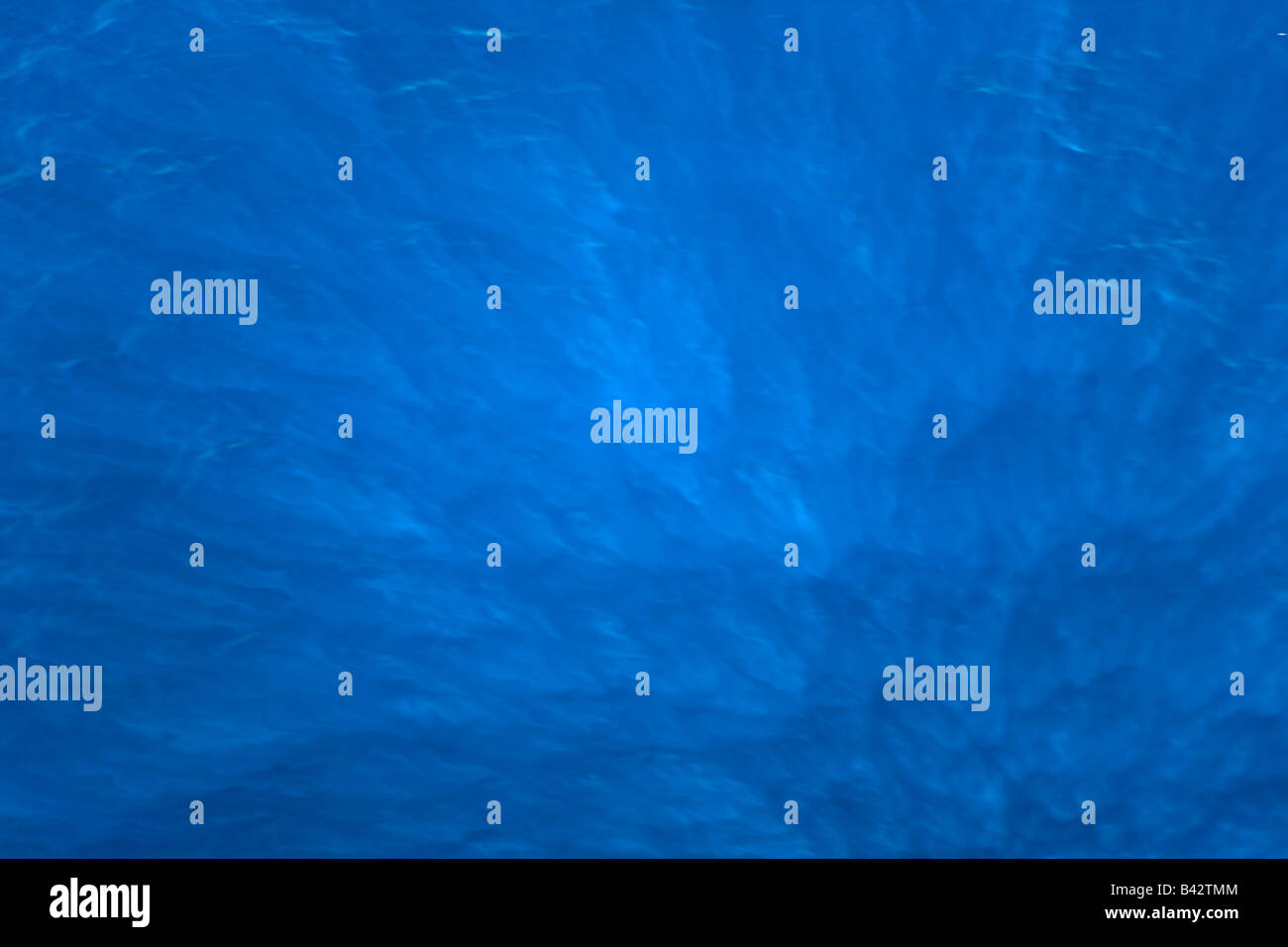 Light blue waters swimming pool hi-res stock photography and images - Alamy