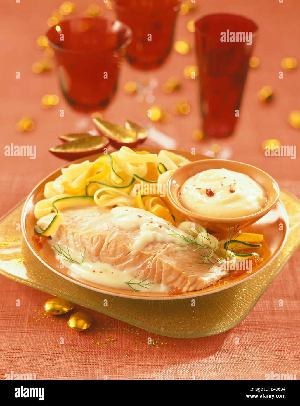 salmon steak in white butter sauce Stock Photo - Alamy