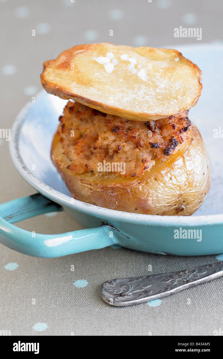 Baked stuffed potato Stock Photo - Alamy