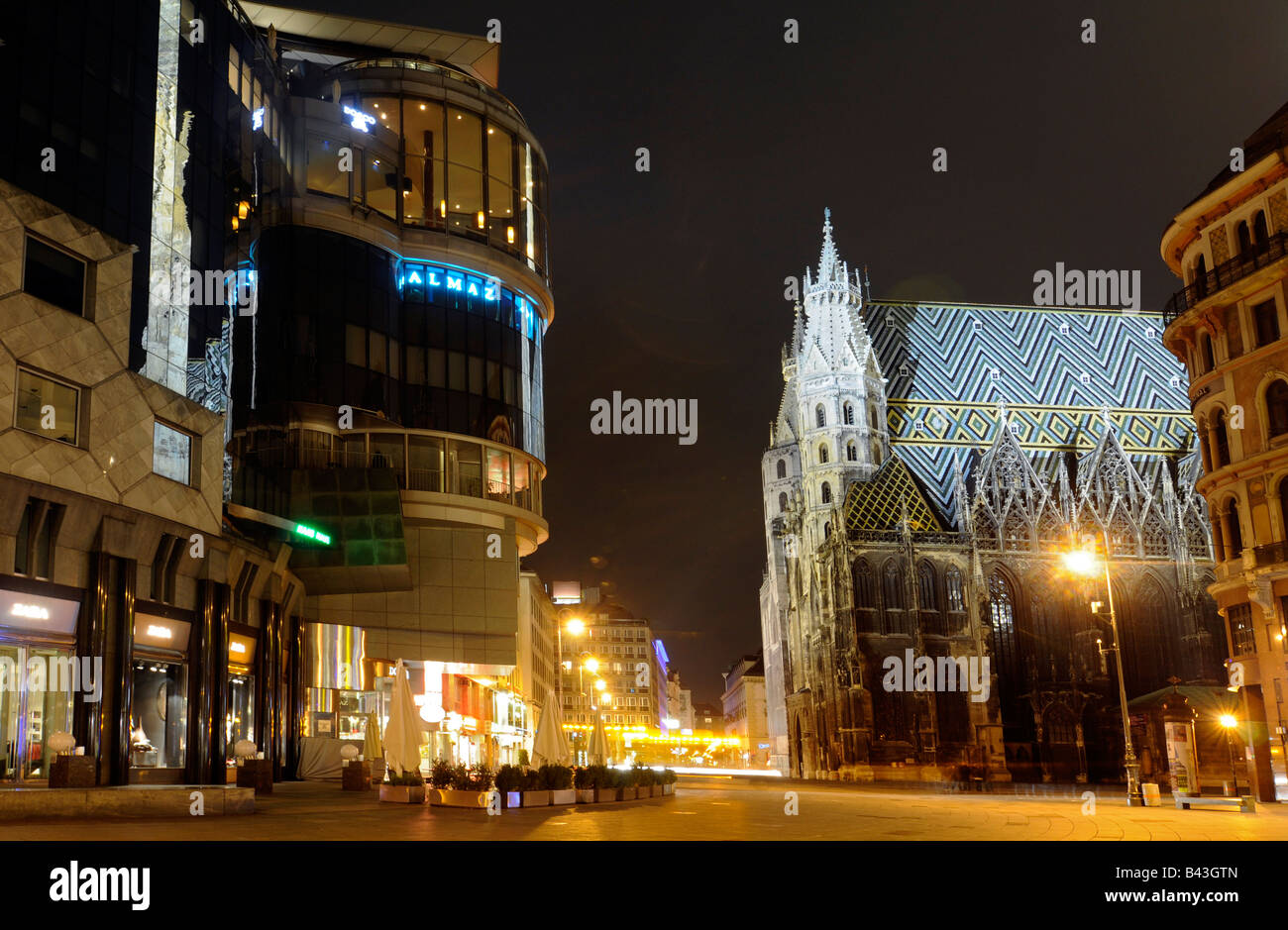 An original night view of Stephansdom, 'Stephen cathedral', an architectural landmark in the centre of Vienna, Austria. Stock Photo