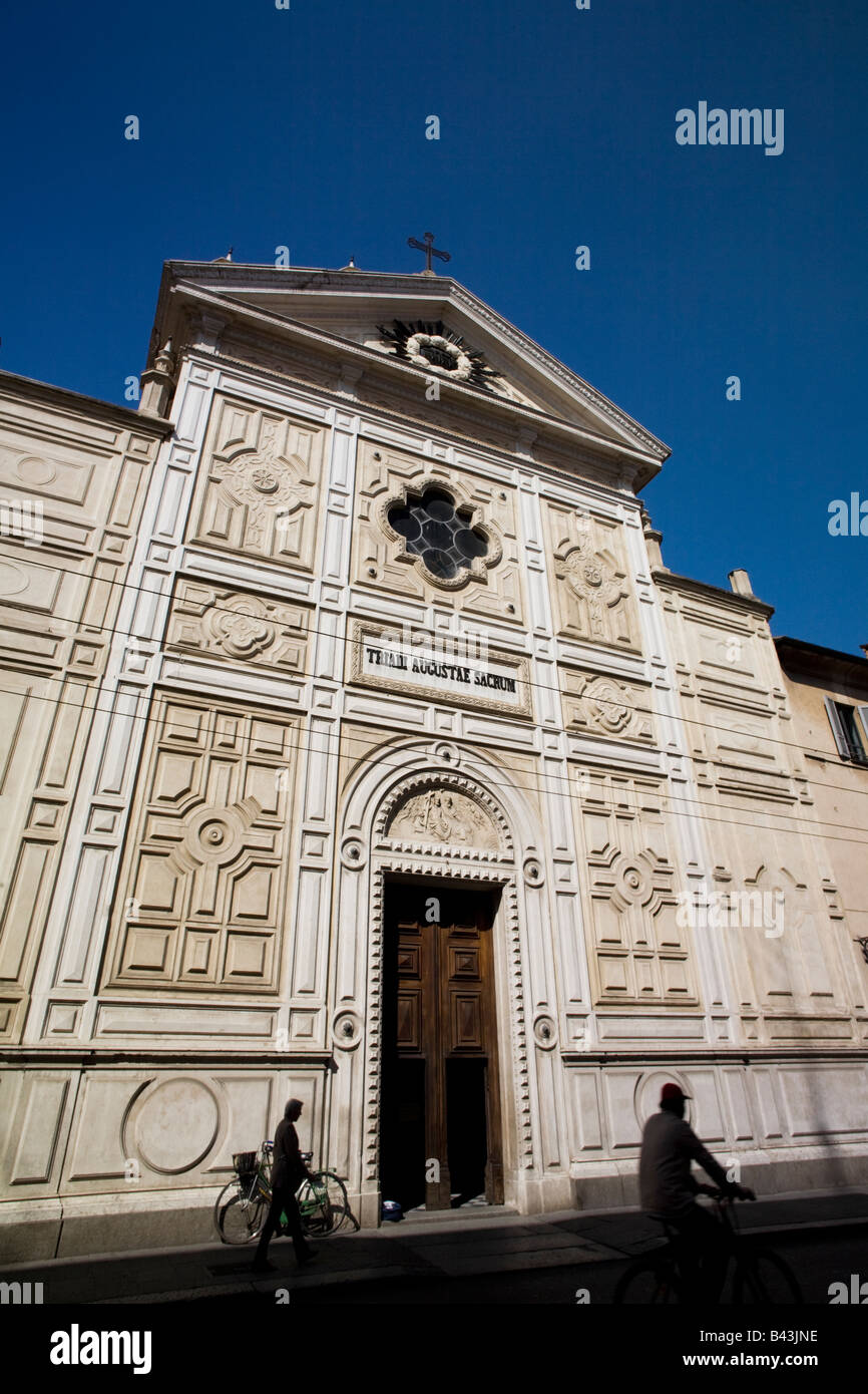 Chiesa Cattolica Parrocchiale S Paolo Chiesa cattolica parrocchiale hi-res stock photography and images - Alamy