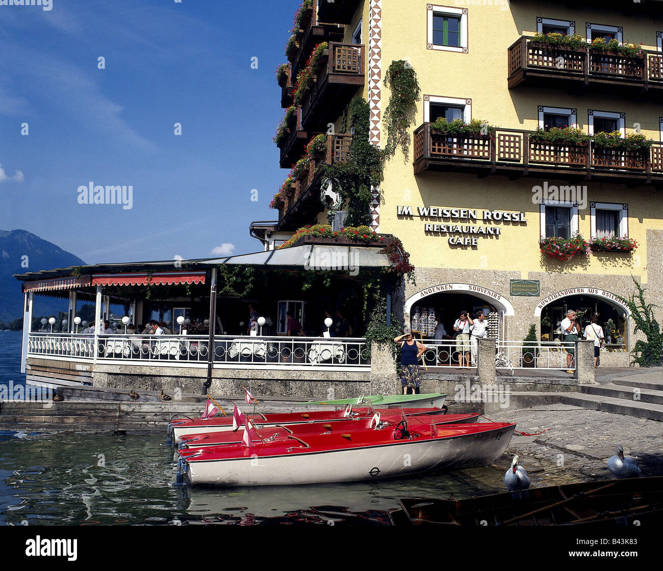 geography / travel, Austria, Upper Austria, St Wolfgang, gastronomy 'Im weißen Roessl', restaurant, café, exterior view, at the lake Wolfgangsee white roessl boat, terrace, , Additional-Rights-Clearance-Info-Not-Available Stock Photo