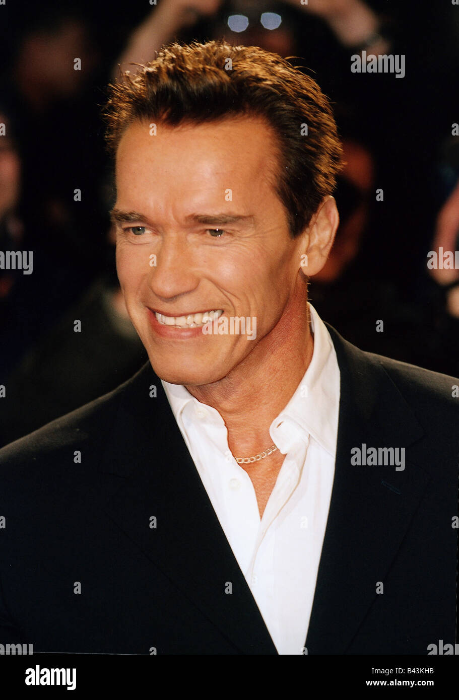 Schwarzenegger, Arnold, * 30.7.1947, Austrian actor, portrait, at film premiere, during International Film Festival Berlin, Berlinale 2002, Stock Photo