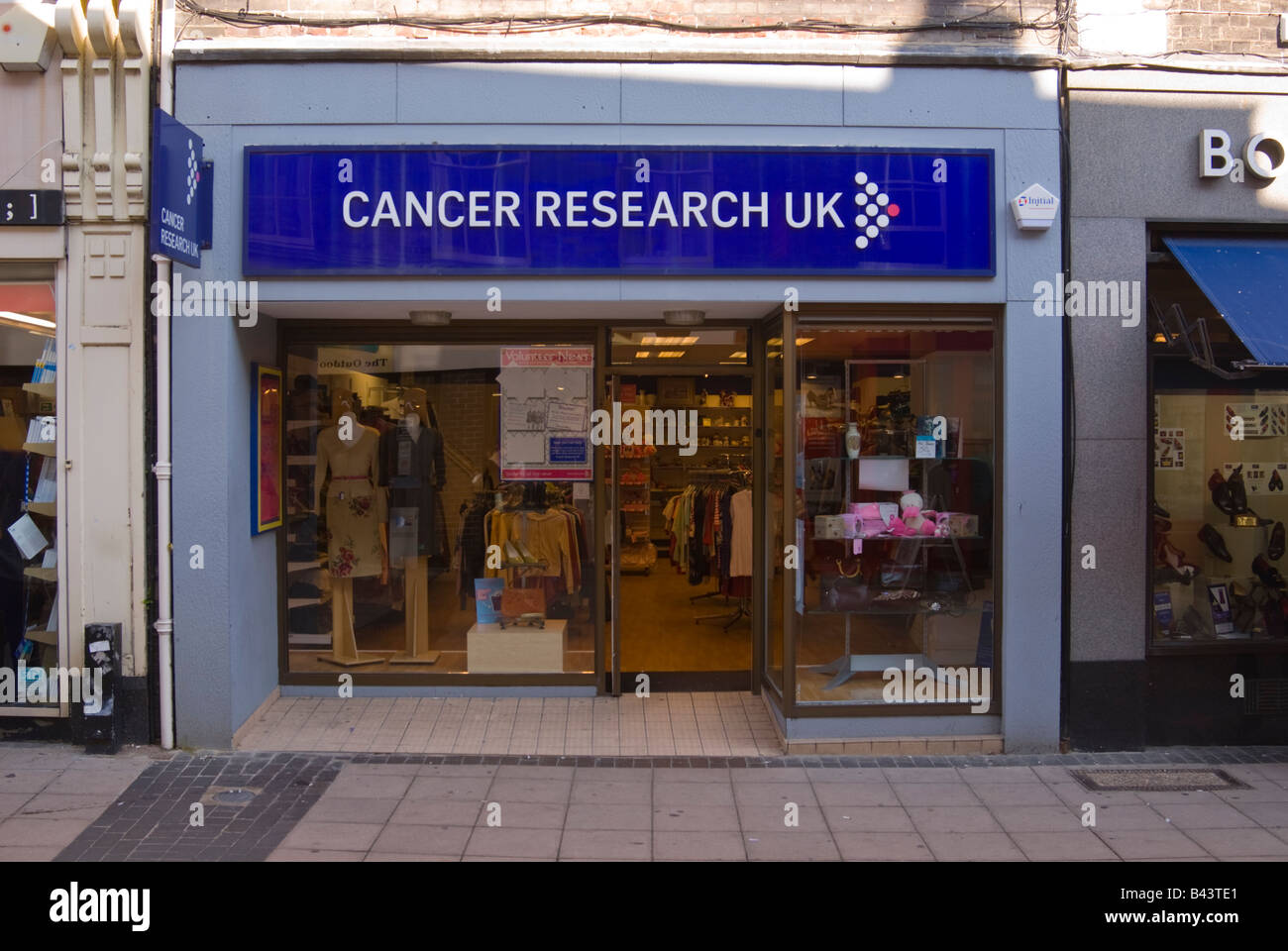 Cancer Research charity shop in Norwich,Norfolk,Uk Stock Photo Alamy