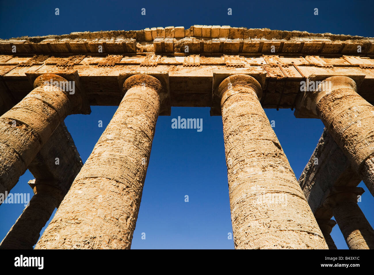 Doric temple in Segesta  ( major cities of the Elymian) built in the late 5th century BC,Calatafimi,Trapani,Sicily Stock Photo