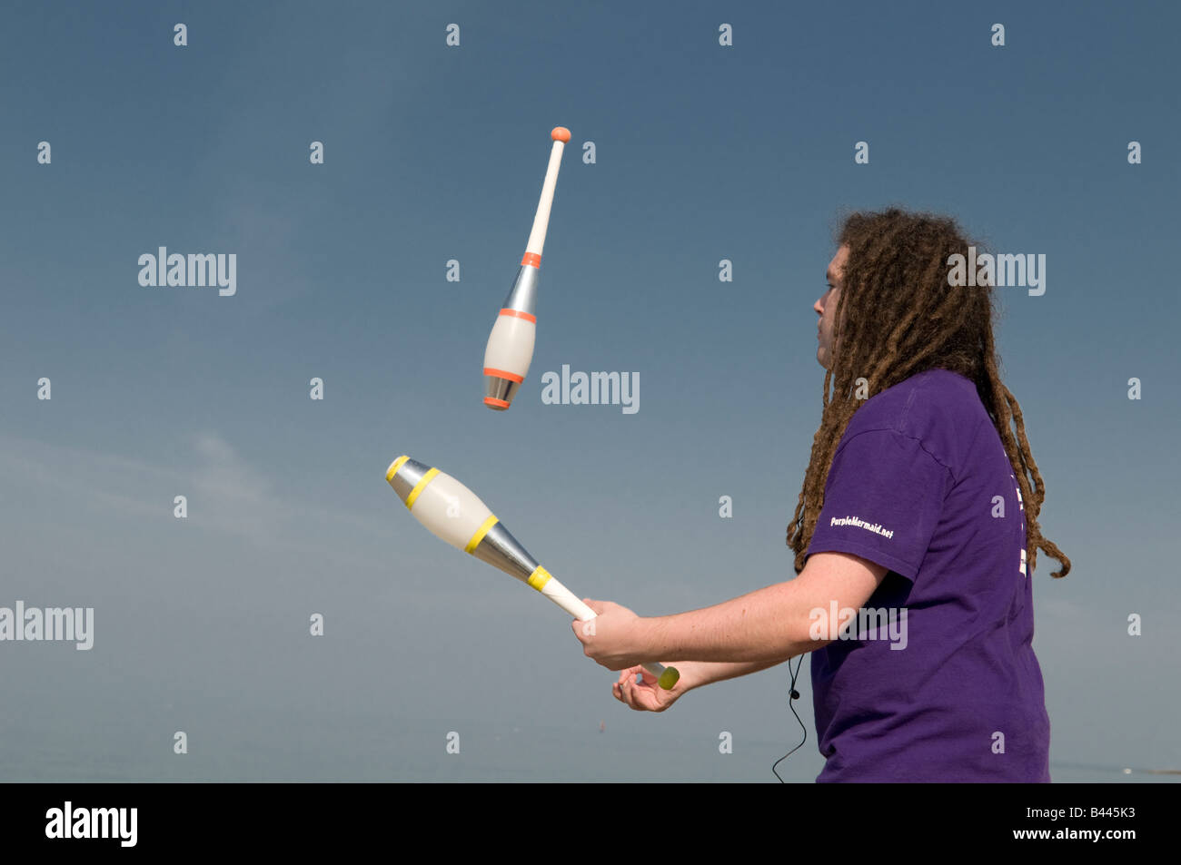 Juggler clubs hires stock photography and images Alamy
