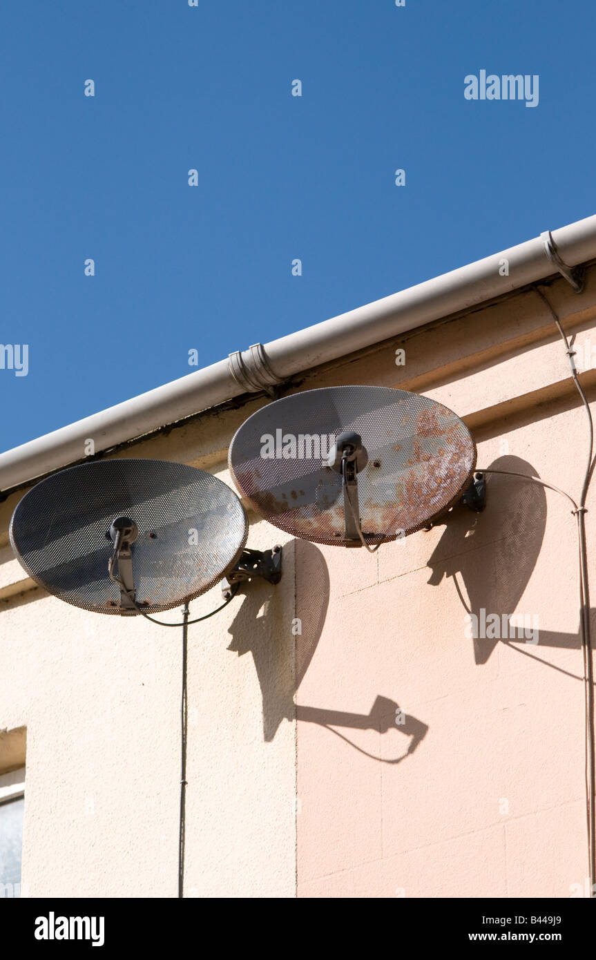 Satellite dish and house hires stock photography and images Alamy