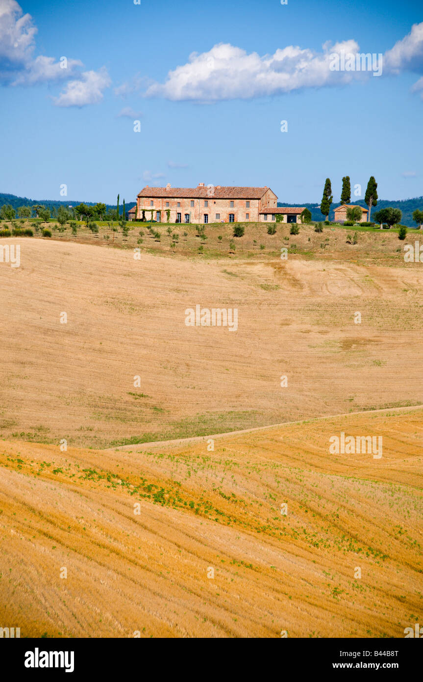 Tuscan farm house in hills of Tuscany, Italy, Europe Stock Photo