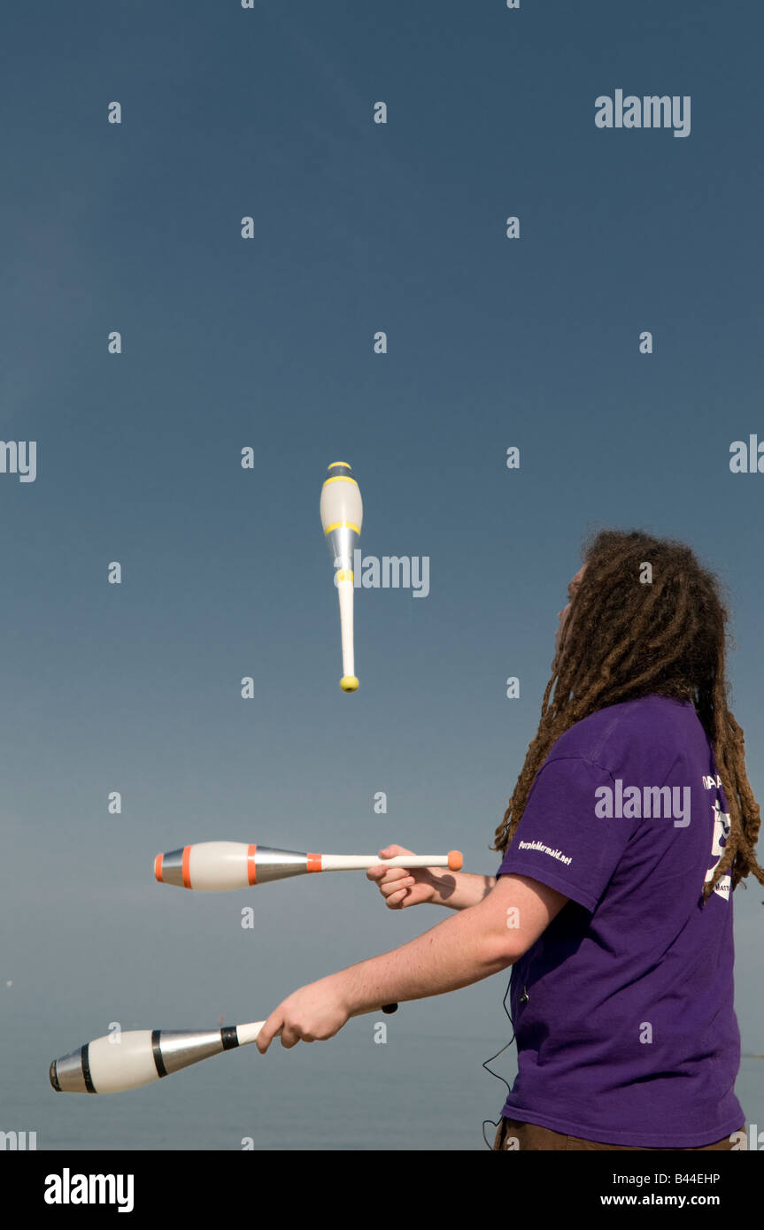 Juggler clubs hires stock photography and images Alamy