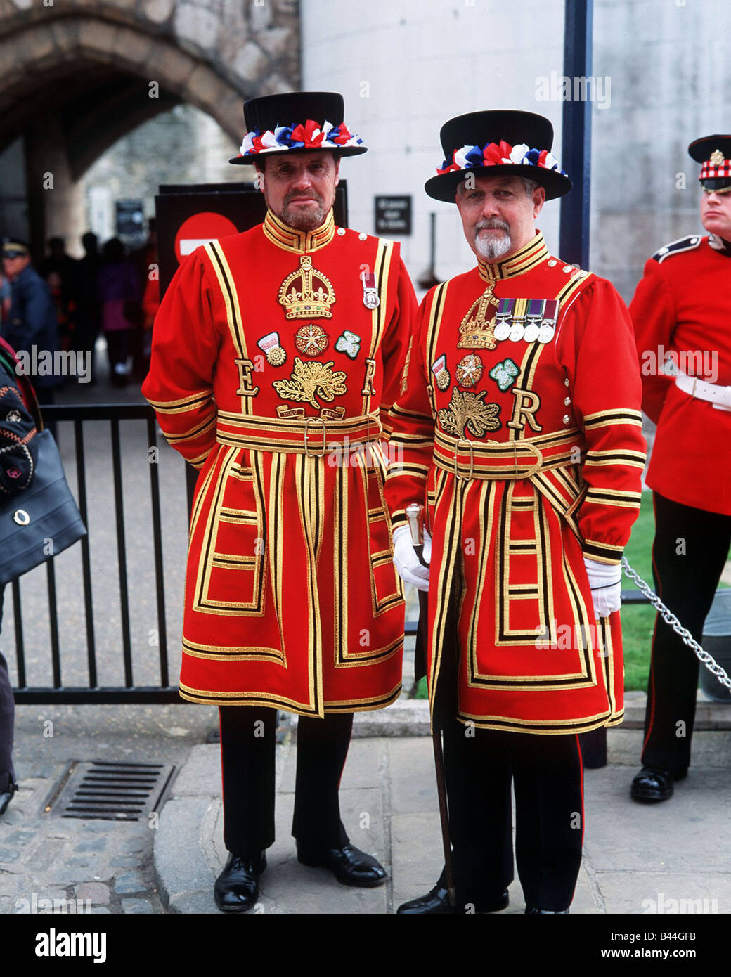 Beefeaters at The Tower of London Yeoman Warder in uniform Stock Photo -  Alamy