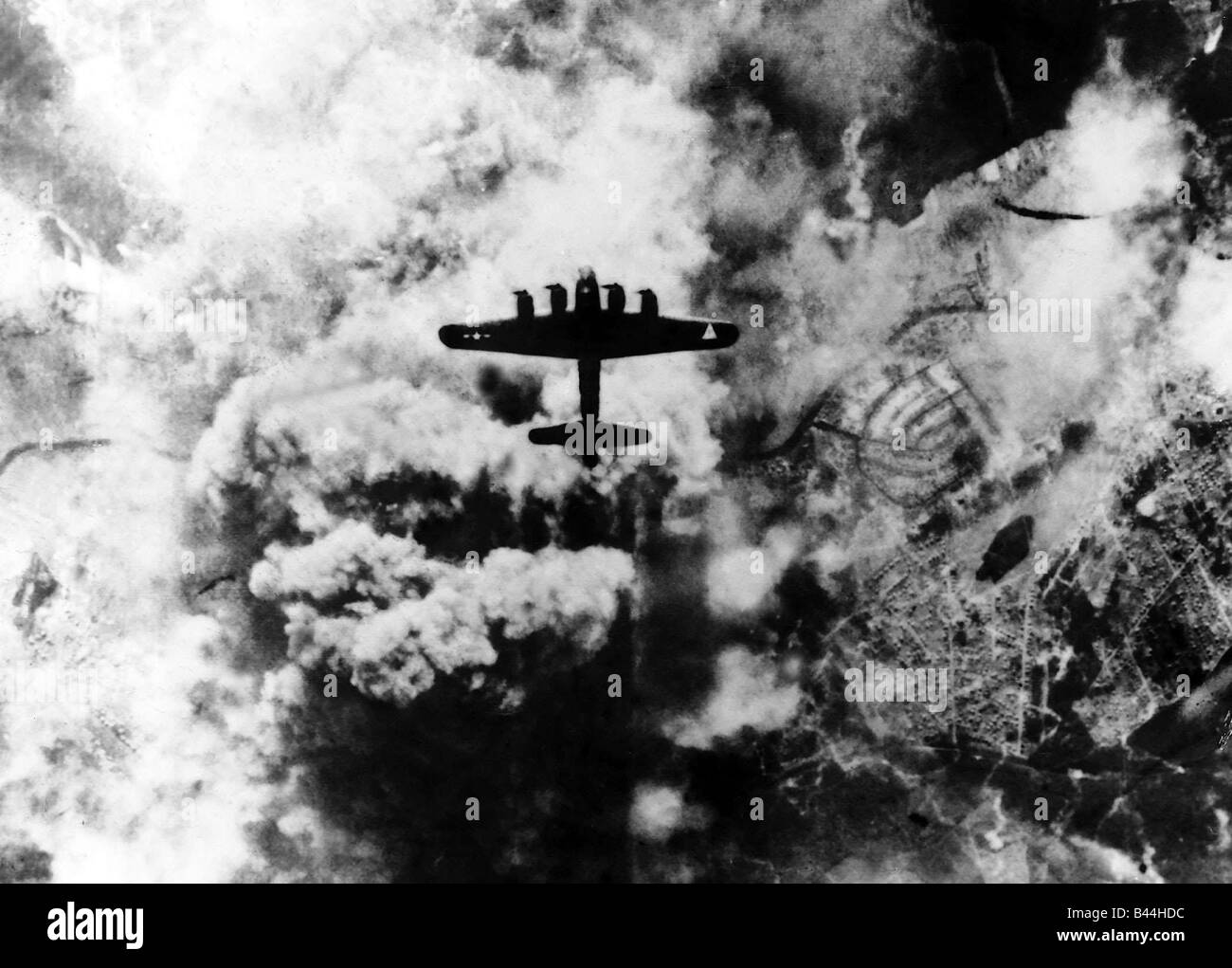 Aerial explosion Black and White Stock Photos & Images Alamy