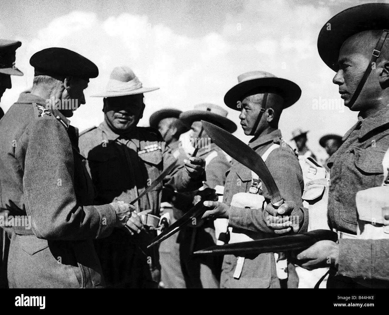 Gurkhas tunisia High Resolution Stock Photography and Images Alamy