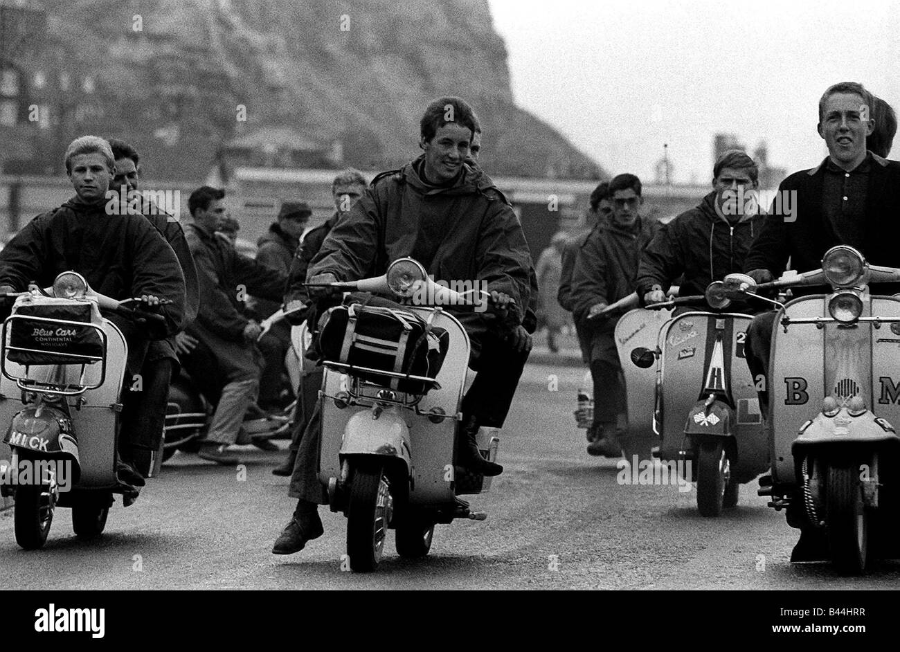 Mods gather in Hastings on their scooters 1964 Stock Photo Alamy