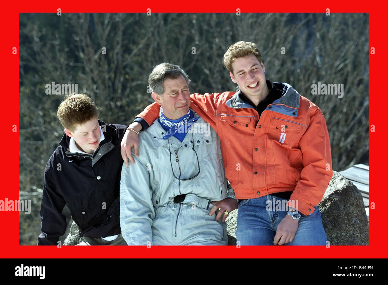 Prince William Collection 2002 Prince Charles Prince of Wales March 2002 with Prince William and Prince Harry at a photocall Stock Photo