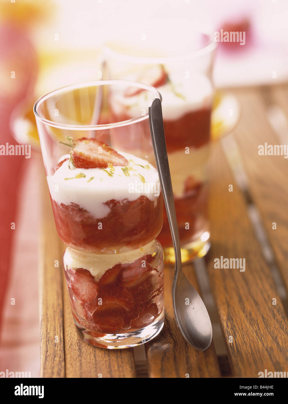 strawberry and creme fraiche dessert Stock Photo - Alamy