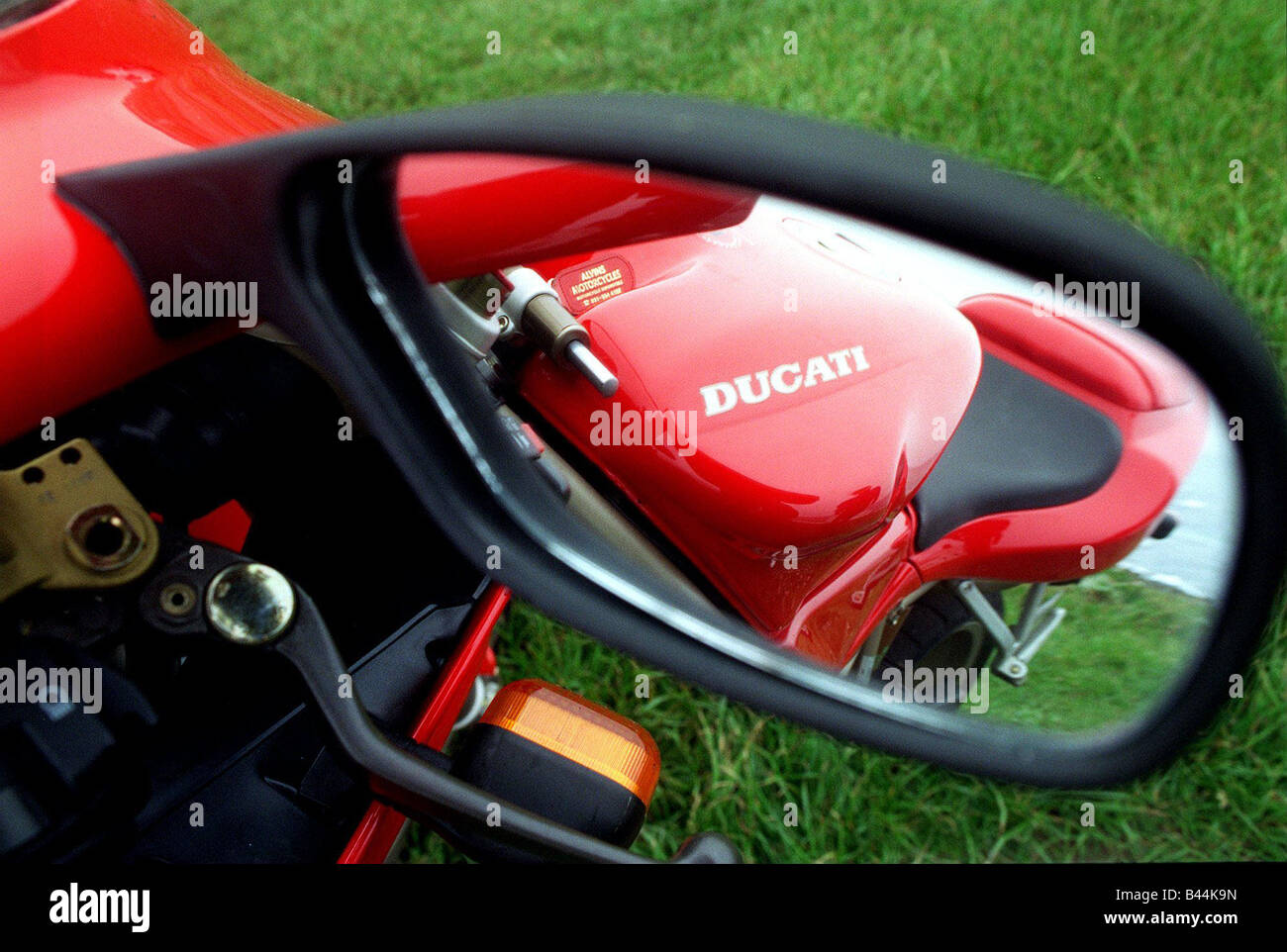 Ducati 2024 monster 748